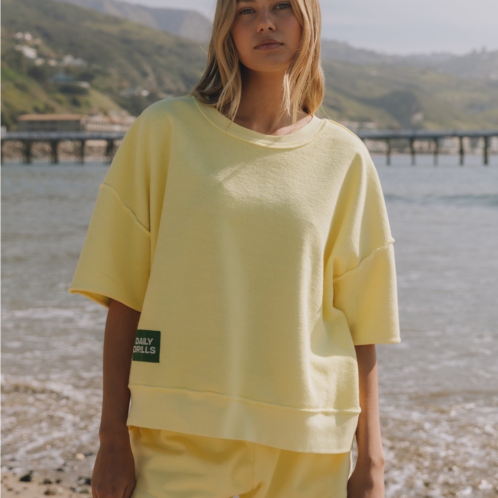 Daily Drills Lemonade Short Sleeve Crewneck Reversible